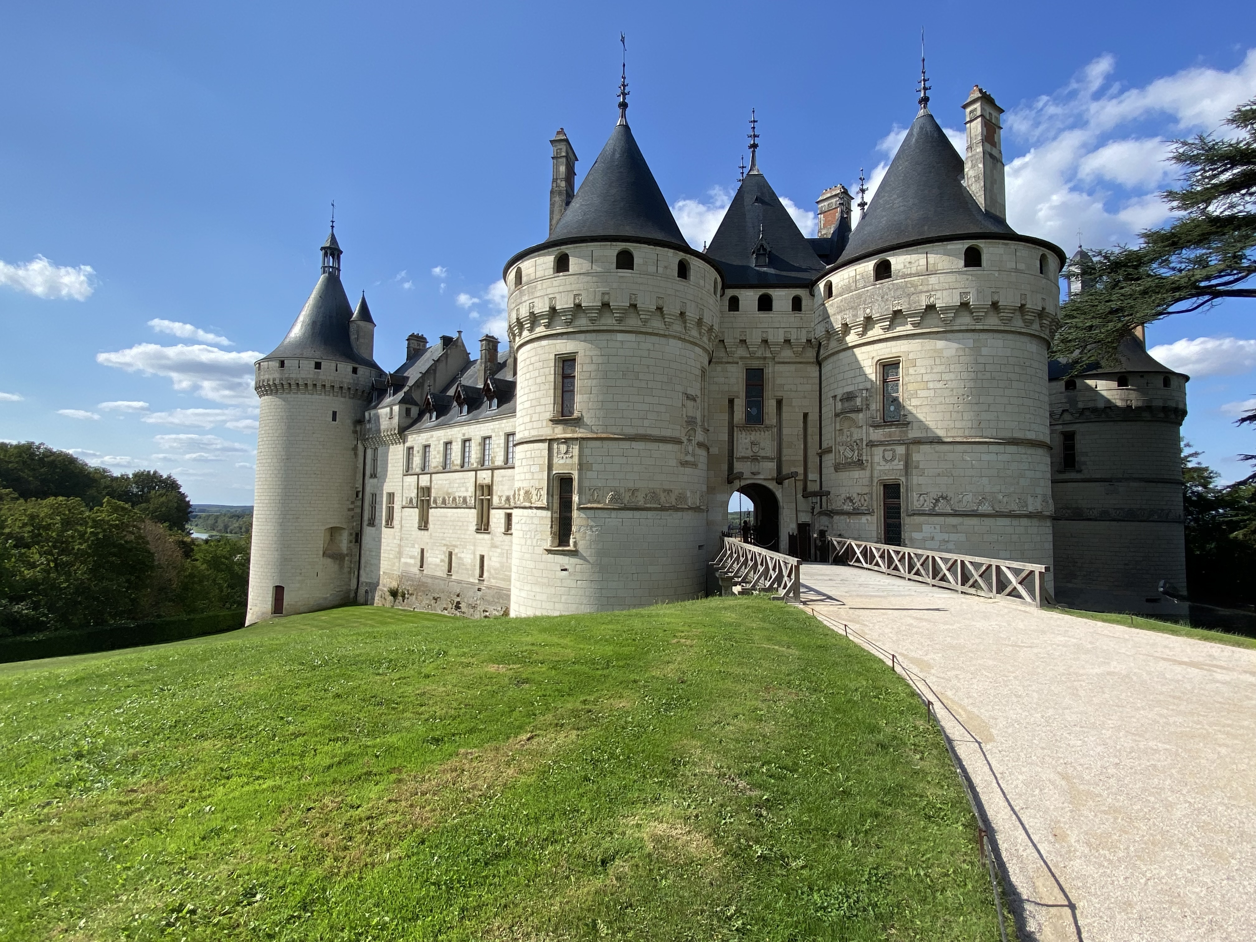 Loire Valley Castles: A Guide to France’s Most Magical Châteaux